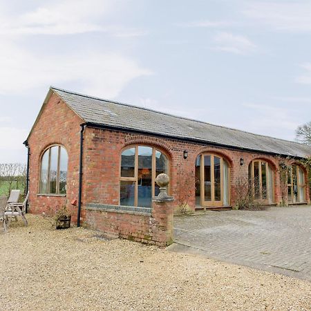 The Stables At Weedon Hill Farm Villa Church Stowe Buitenkant foto
